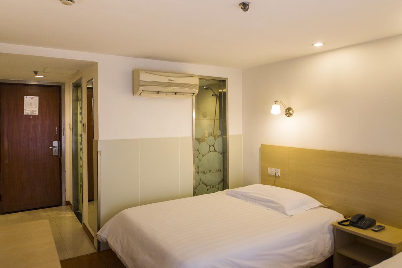 Motel Chongqing Jiefangbai Hongyadong Pedestrian Street Luaran gambar