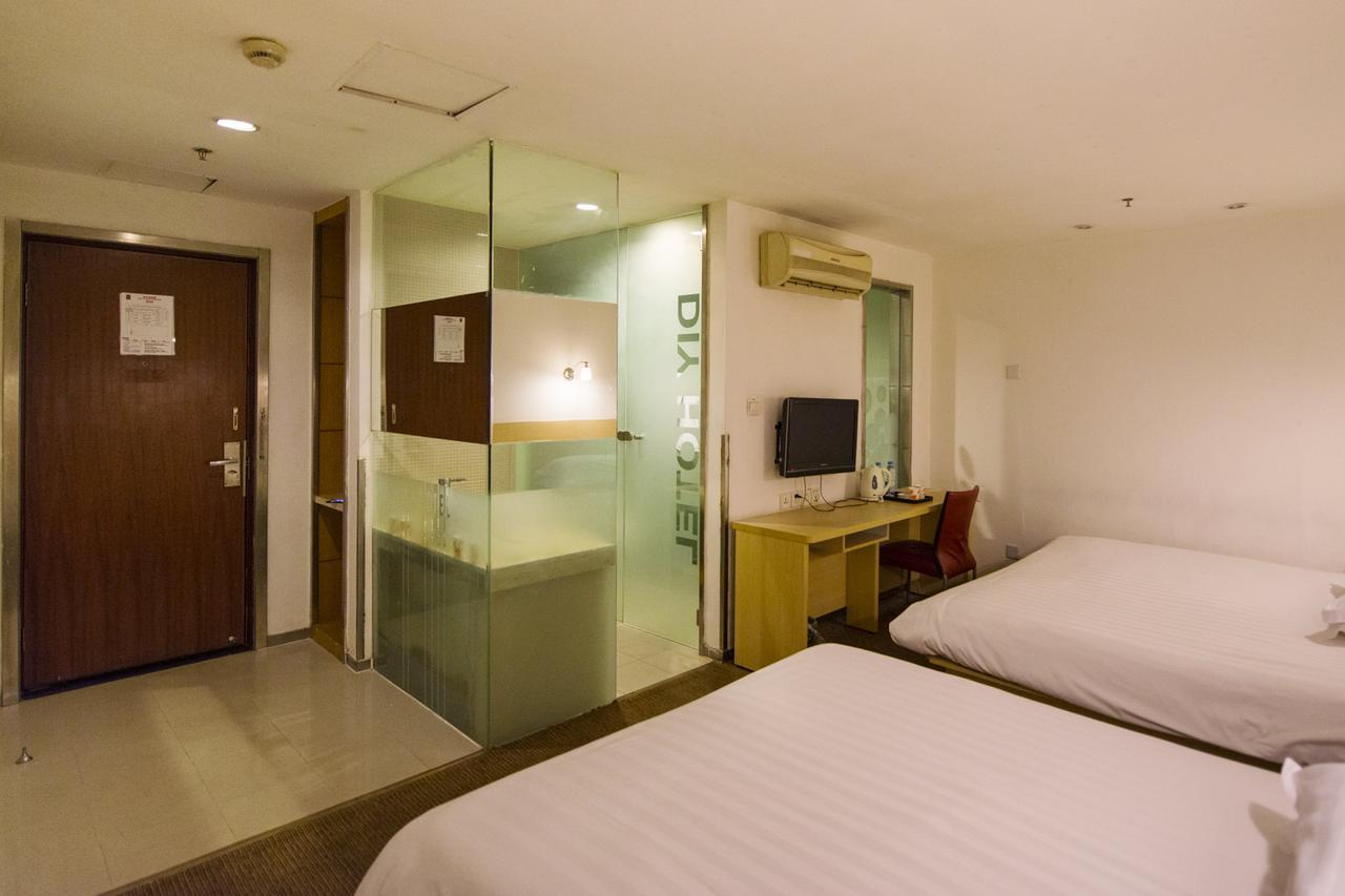 Motel Chongqing Jiefangbai Hongyadong Pedestrian Street Luaran gambar