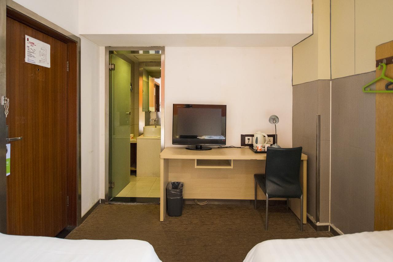 Motel Chongqing Jiefangbai Hongyadong Pedestrian Street Luaran gambar
